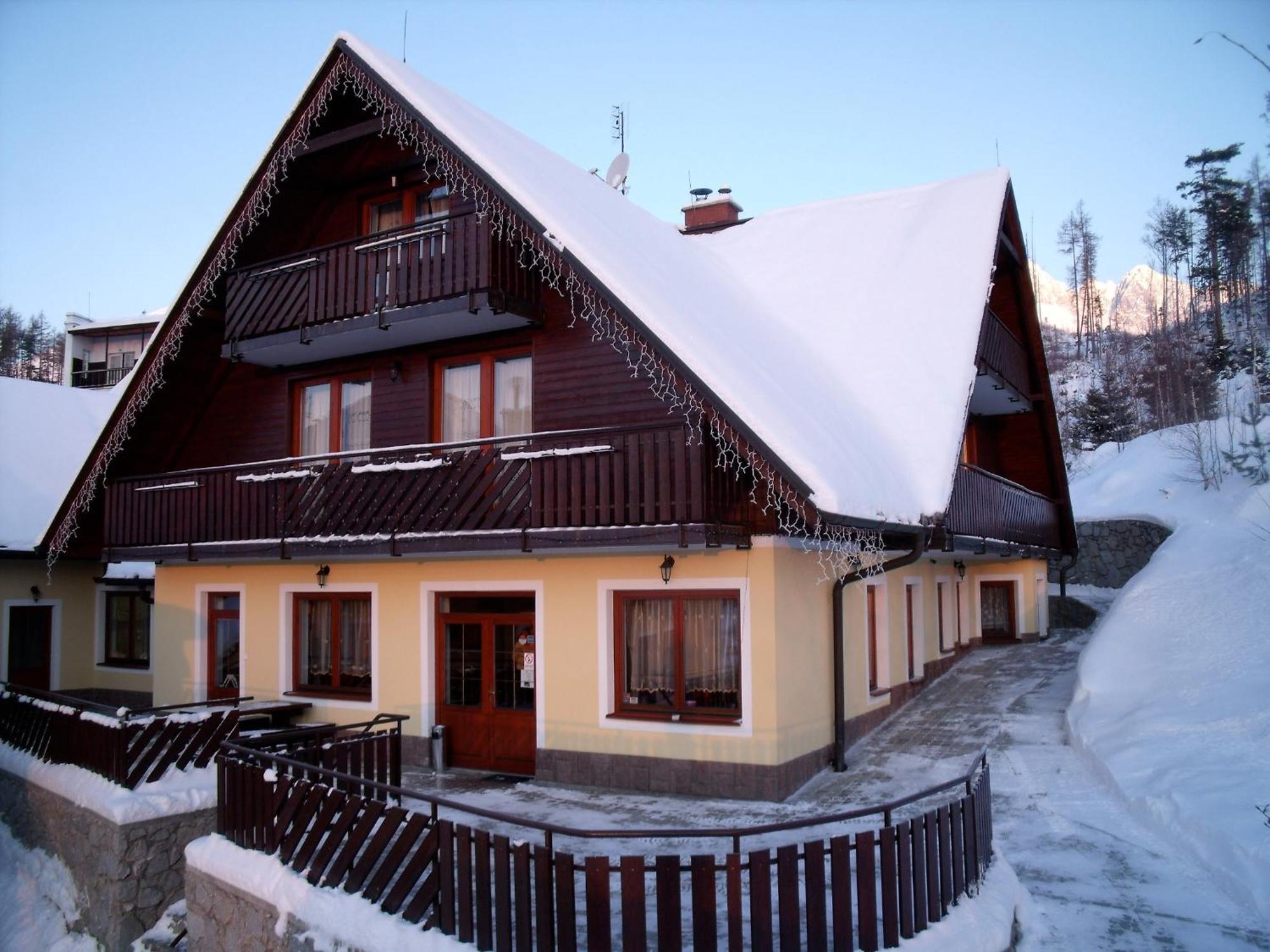 Vysoké Tatry Penzion Lesna מראה חיצוני תמונה